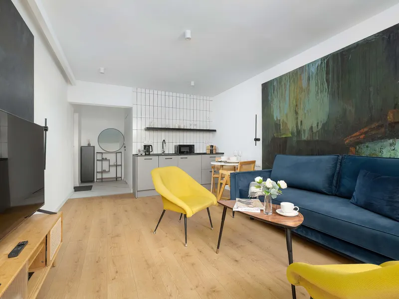 Design-Studio in Kattowitz | Balkon und Parknähe – Foto 5