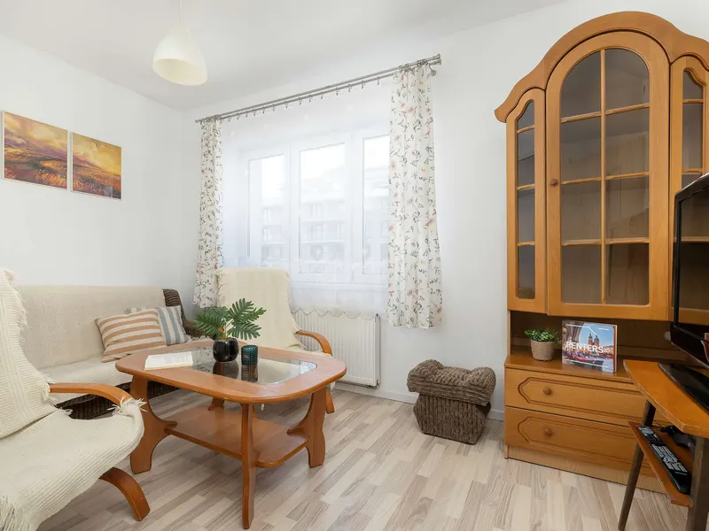 Gemütliches Apartment | Arbeitsraum – Foto 4