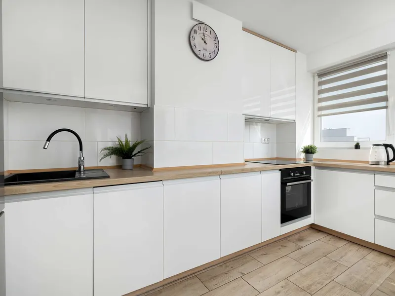 Familiensuite | Parkplatz, 2 Balkone, Arbeitsraum – Foto 2
