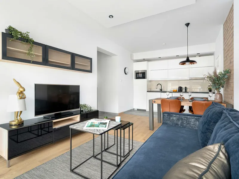 Geräumige Wohnung | 2 Schlafzimmer, Parkplatz, Balkon im Zentrum – Foto 5
