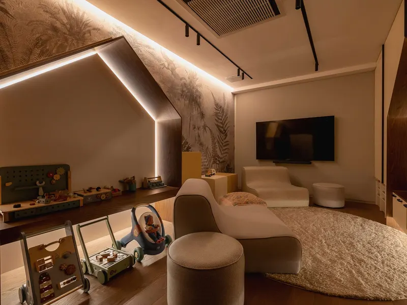 Elegantes Apartment | Parkplatz, Fitnessstudio und Kino im Gebäude – Foto 4