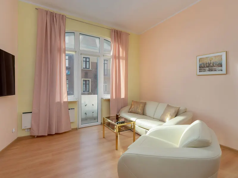 Geräumiges Studio im Zentrum von Poznań | Balkon – Foto 1