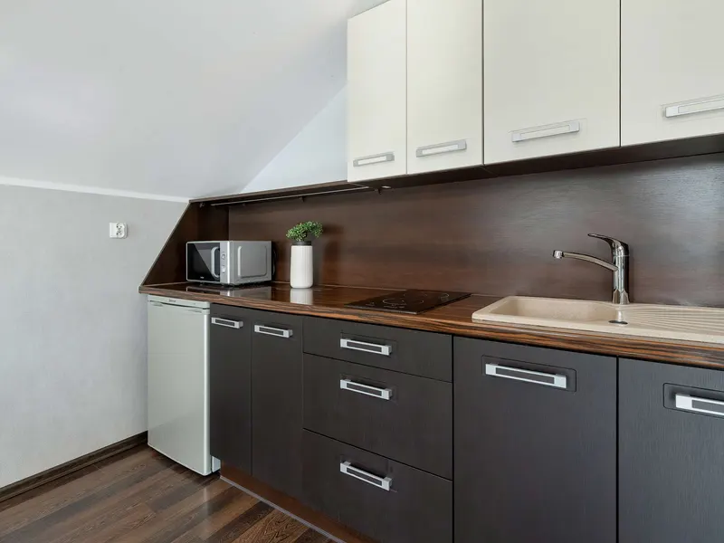 Modernes Apartment | Klimaanlage, Parkplatz, Balkon – Foto 3