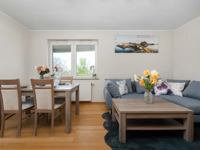 Rodzinny Apartament we Wrocławiu | Balkon | Parking | 2 Sypialnie – zdjęcie 1