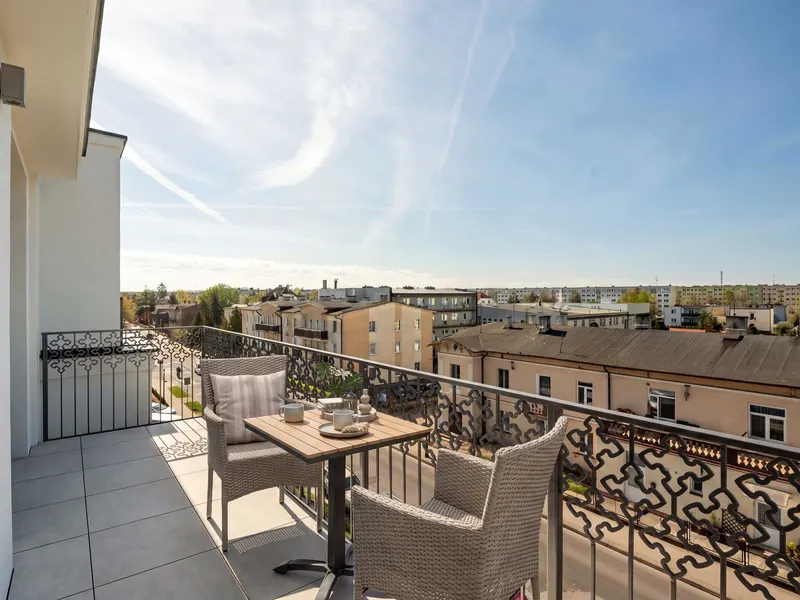 Elegantes Apartment mit Balkon | Klimaanlage | In der Nähe des Thermalbads – Foto 4