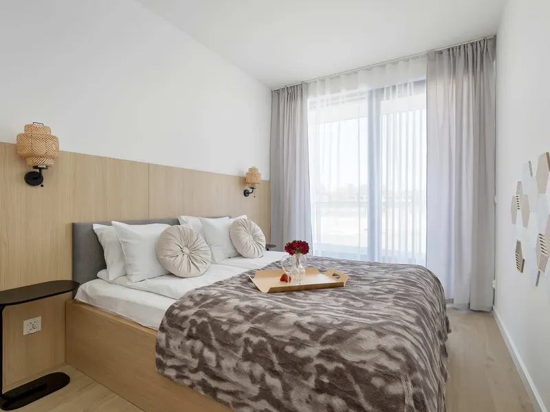Seaside Apartment with Terrace | Parking | Swimming Pool – photo 3