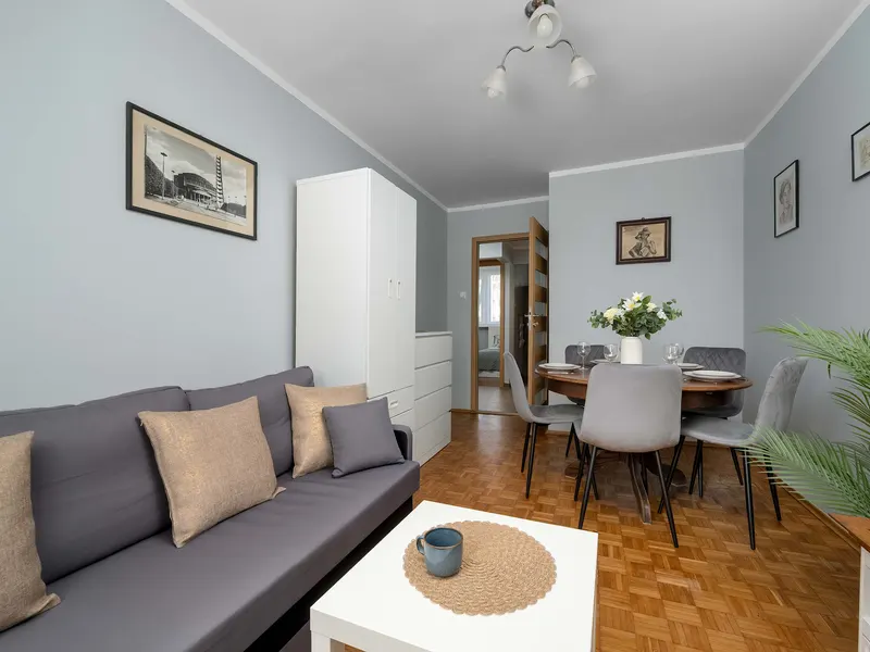Rodzinny Apartament | Miejsce do pracy | 3 Sypialnie – zdjęcie 5