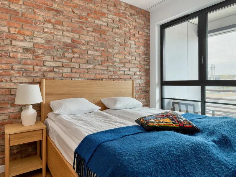 Familienapartment | Parkplatz und Balkon – Foto 1