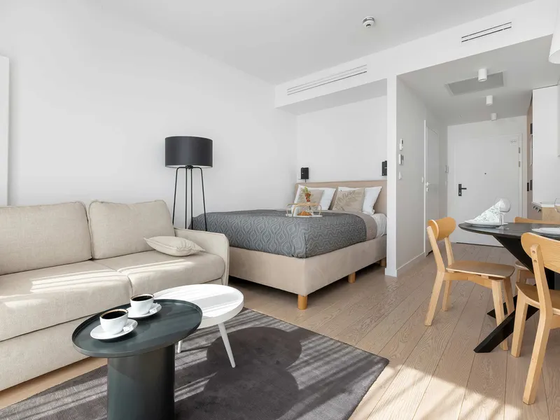 Modern Studio Near the Beach | Air Conditioning | Balcony – photo 1