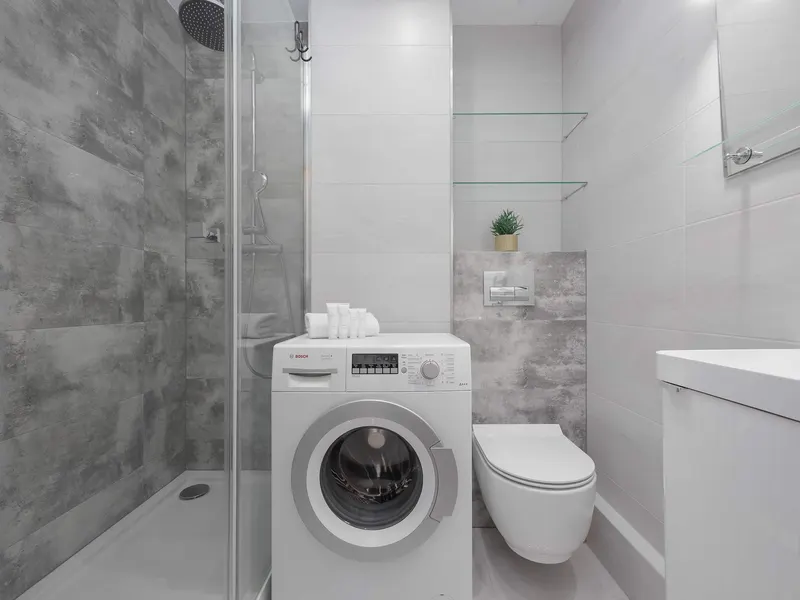 Bright Apartment for 5 People | Near the Metro – photo 4