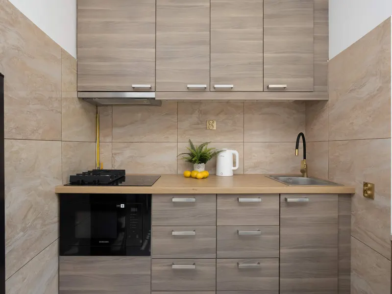 Geräumiges Appartement mit Klimaanlage | Innenstadt – Foto 5