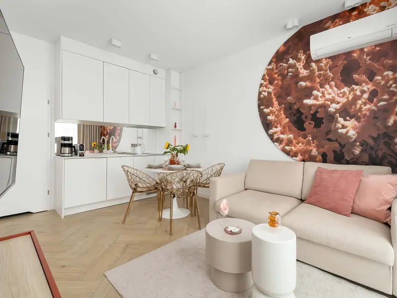 Klimatyzowane Studio | Basen, Balkon, Blisko Plaży – zdjęcie 1