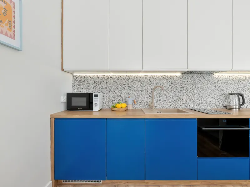 Klimatisiertes Appartement | Parkplatz & Balkon – Foto 3