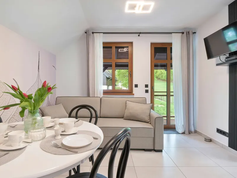 Stylish Apartment with a Balcony | Parking – photo 2