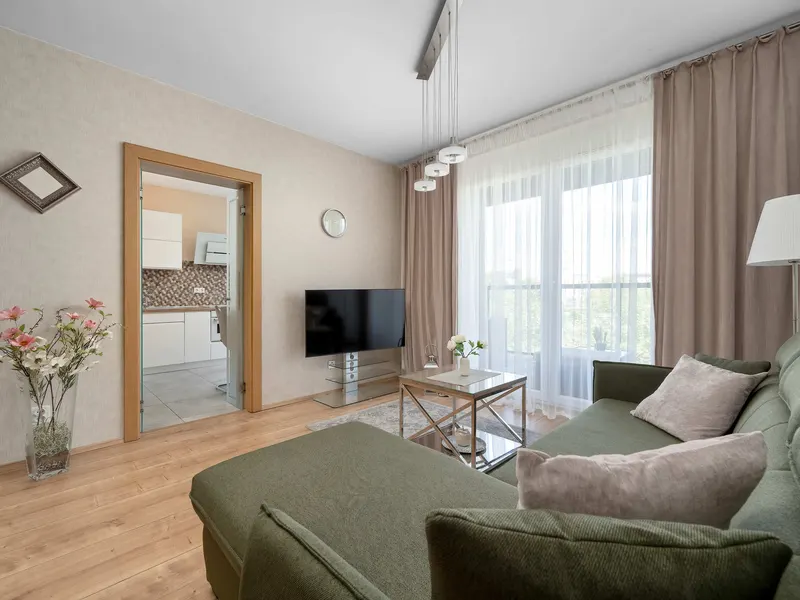 Nowoczesny Apartament z Parkingiem | Balkon z widokiem na rzekę | Centrum – zdjęcie 1