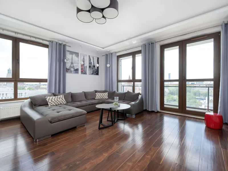 Apartament z Widokiem na Rzekę | Blisko Starego Miasta – zdjęcie 1