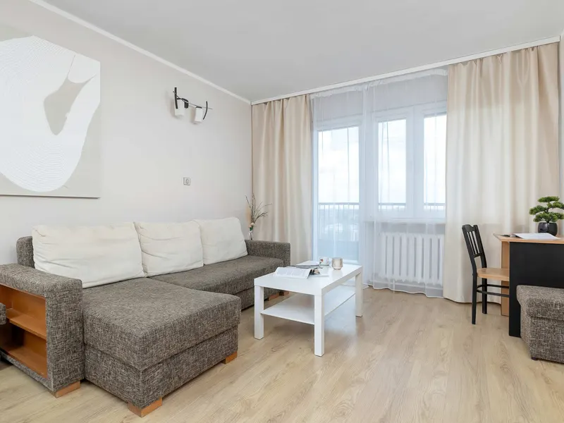 Helles Apartment mit Aussicht | Fernarbeit – Foto 1