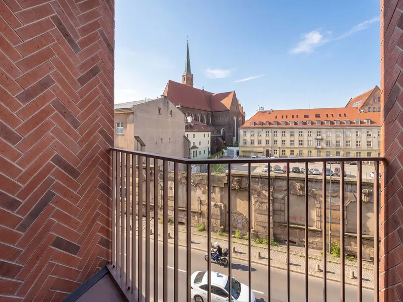 Nowoczesne Studio z Klimatyzacją | Balkon i Parking w Centrum – zdjęcie 4