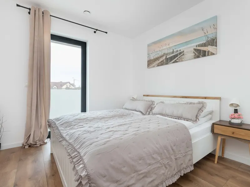 Helles Einzimmer-Apartment | Möblierter Balkon – Foto 2