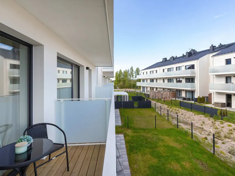 Helles Einzimmer-Apartment | Möblierter Balkon – Foto 4