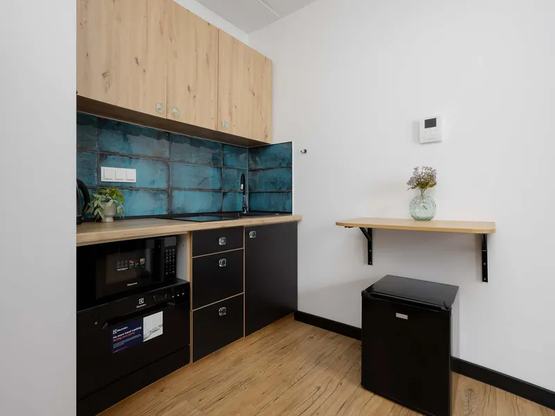 Modern Studio | Air Conditioning, Balcony, Parking – photo 4