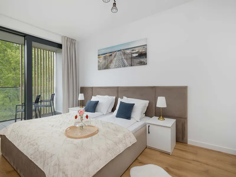 Air-conditioned Apartment with Balcony and Parking | Seasonal Swimming Pool – photo 2