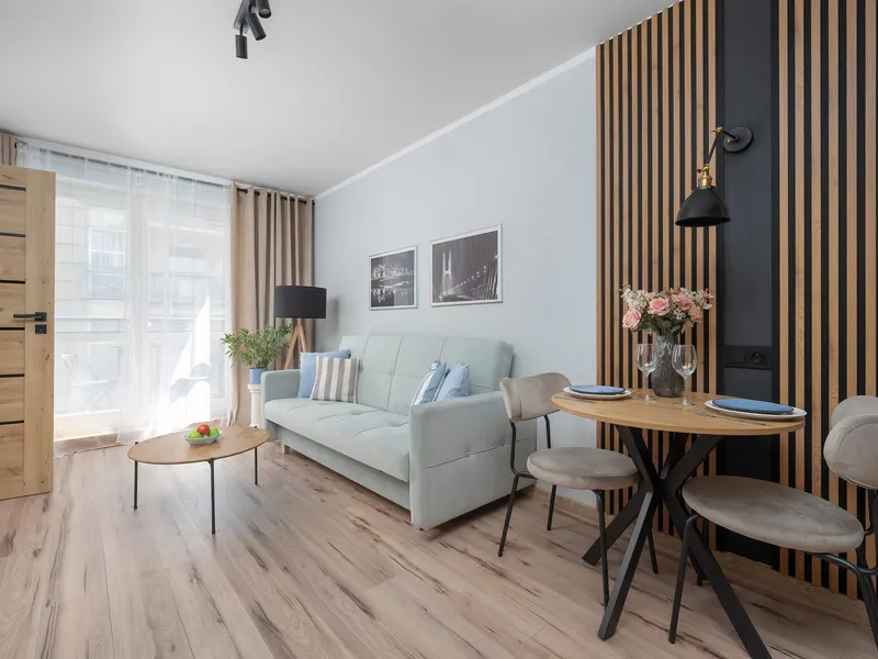 Komfortowy Apartament Blisko Rynku | Funkcjonalne Wnętrze – zdjęcie 1