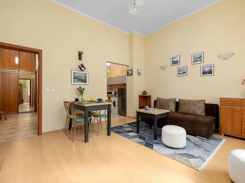 Stylowy Apartament dla Czterech Osób | Blisko Centrum – zdjęcie 1