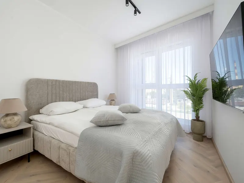 Klimatyzowany Apartament z Balkonem | Blisko Odry – zdjęcie 2