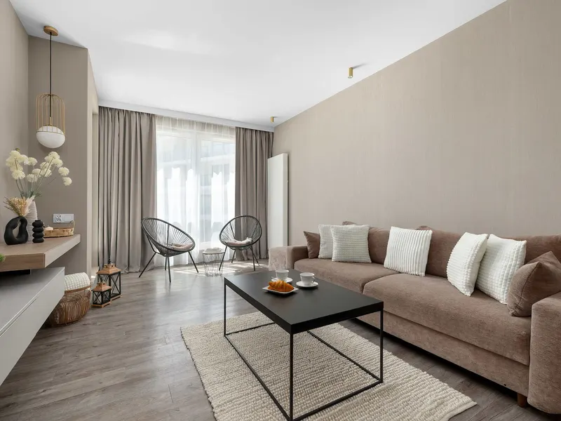 Modern Apartment with a Balcony | Pool, Spa, Gym – photo 1