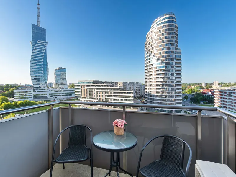 Nowoczesne Studio z Widokiem na Miasto | Centrum – zdjęcie 3