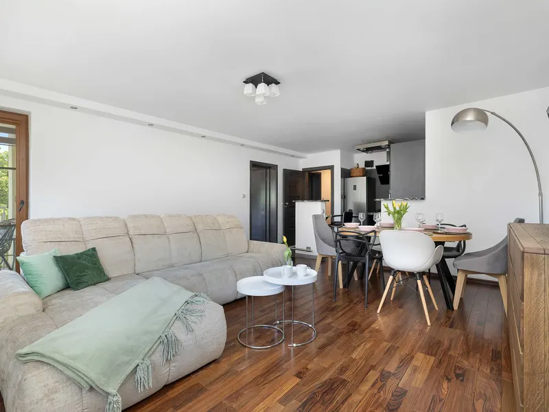 Rodzinny Apartament w Centrum | Balkon | 700 m od Plaży – zdjęcie 5