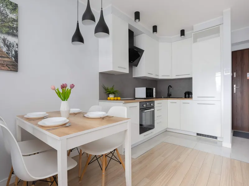 Air Conditioned Apartment in Center | Balcony – photo 3
