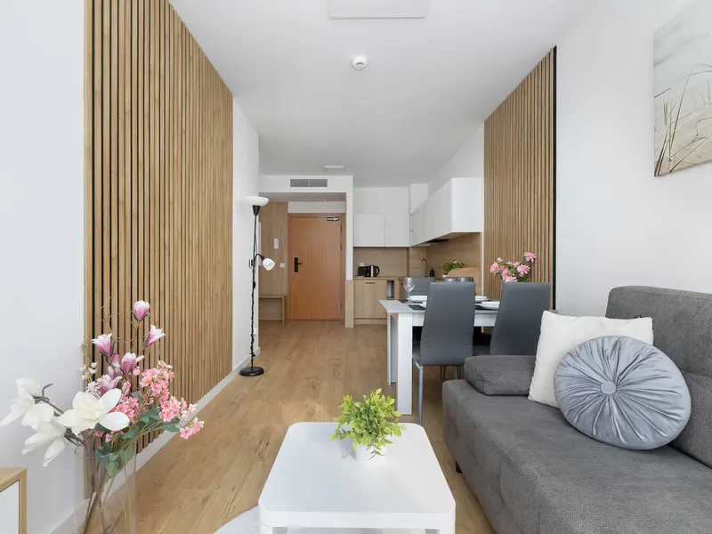 Cozy Apartment | Terrace, Pool, and Air Conditioning – photo 1