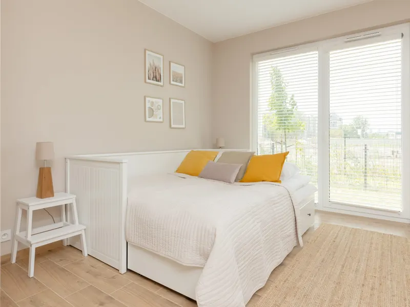 Modernes Studio mit Terrasse in Praga | Privatparkplatz – Foto 3