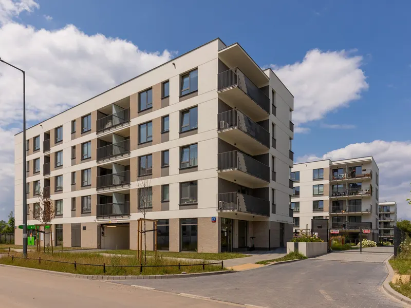 Modernes Studio mit Terrasse in Praga | Privatparkplatz – Foto 4