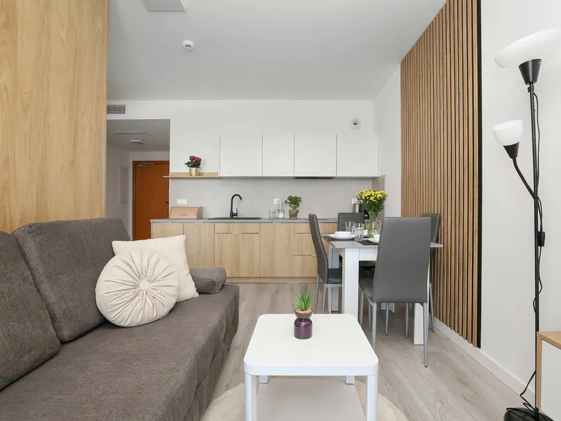 Wohnung mit Parkplatz und Balkon | Klimaanlage | In Strandnähe – Foto 5