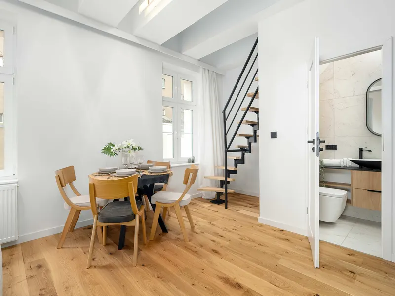 Stilvolles Studio mit Galerie | In der Nähe des Marktplatzes – Foto 4