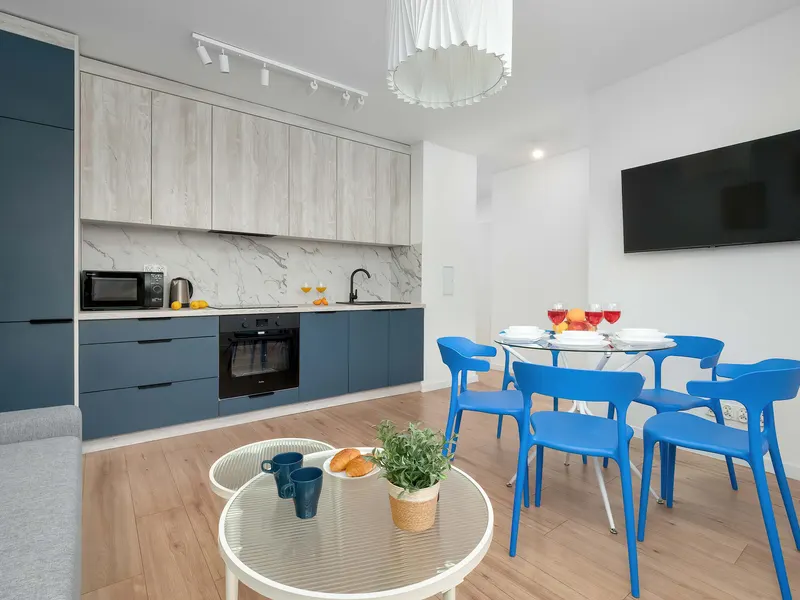 Jasny Apartament w Centrum | Rodzinny Pobyt – zdjęcie 5
