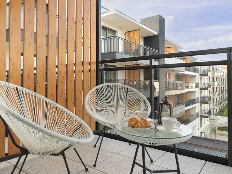 Modernes Studio mit Parkplatz | Balkon – Foto 3