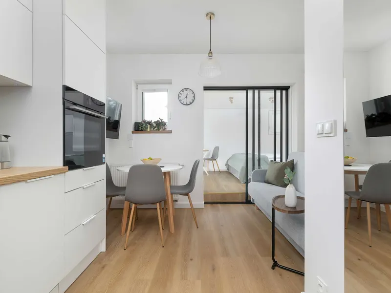 Stilvolles Appartement mit Balkon | Ein Ort zum Arbeiten – Foto 5