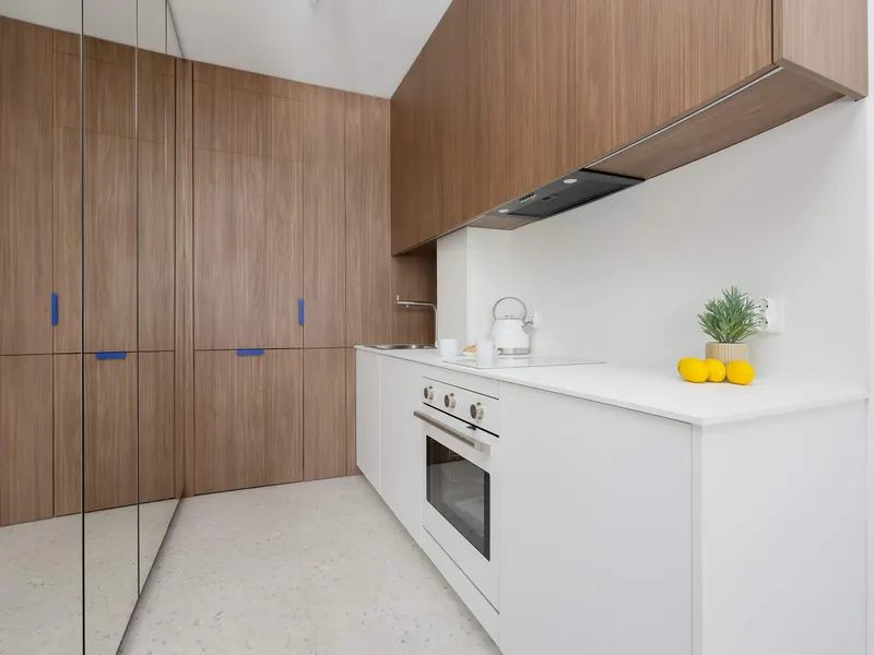 Modernes Apartment mit Balkon | Innenstadt – Foto 3