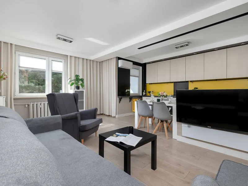 Gemütliche Ferienwohnung mit Klimaanlage | Balkon – Foto 2