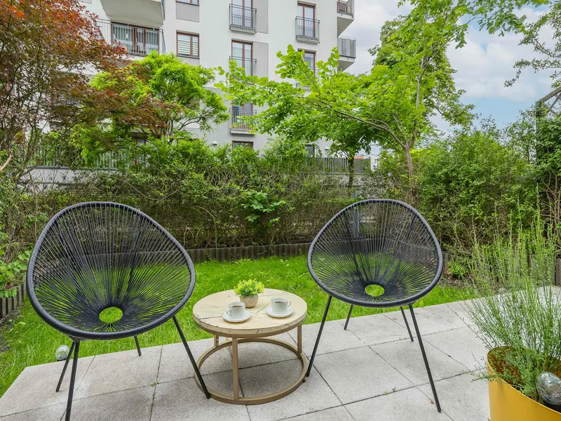 Helles Appartement mit Garten | In der Nähe des PGE Narodowy – Foto 3