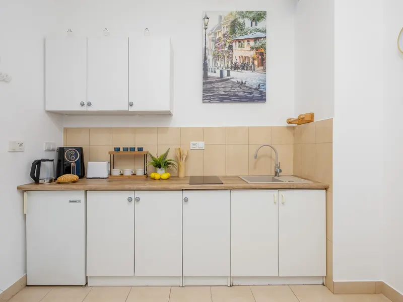 Helles Appartement mit Garten | In der Nähe des PGE Narodowy – Foto 4
