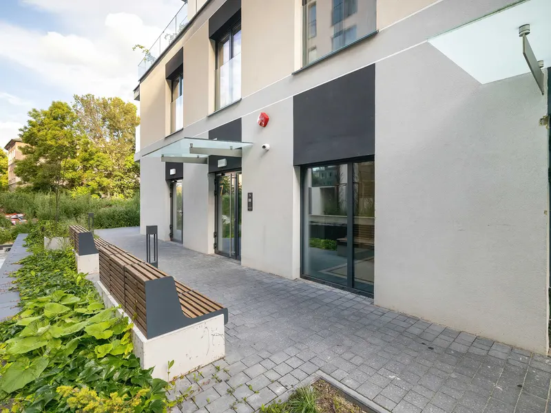 Schwarz-Graues Studio für 2 Personen | Zentrum von Lublin – Foto 5