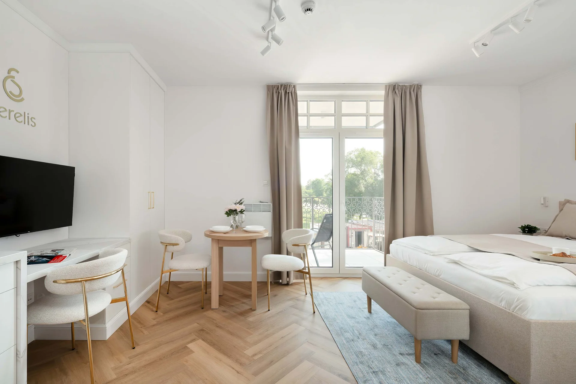 Apartment image