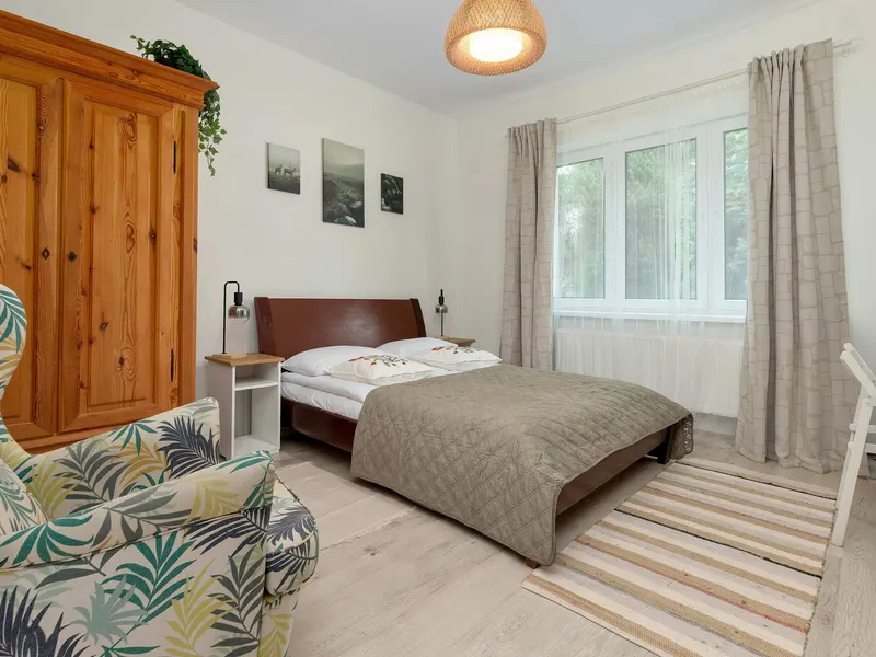 Geräumiges Appartement für 8 Personen | Arbeitsbereich – Foto 1