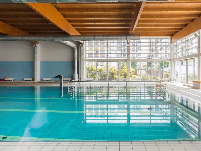 Przytulny Apartament dla 4 Osób | Basen, Kort Tenisowy – zdjęcie 4