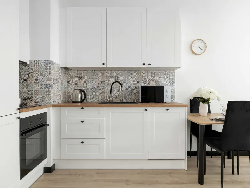 Modernes Appartement mit Balkon | Ein Ort zum Arbeiten – Foto 4